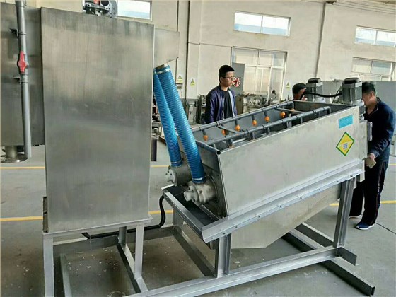疊螺壓濾機